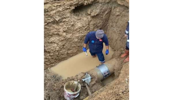 Merzifon'un eskiyen içme suyu hattı patlak verdi: Bir ayda 107 su arızası yaşandı