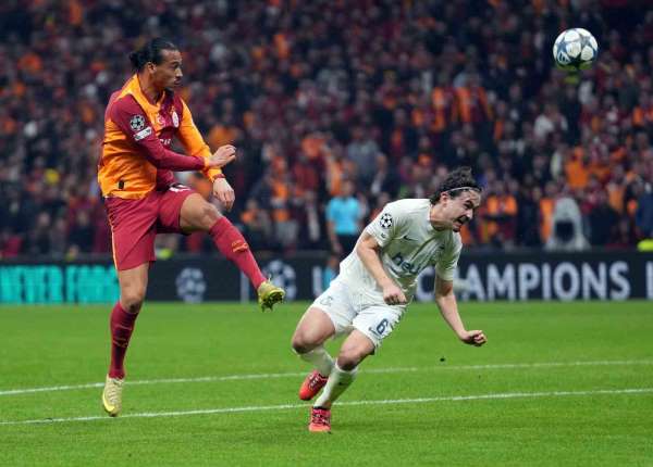 UEFA Şampiyonlar Ligi: Galatasaray: 0 - Union Saint-Gilloise: 0