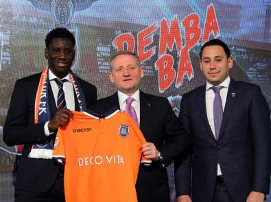 Medipol Başakşehir, Demba Ba ile 2.5 yıllık sözleşme imzaladı 