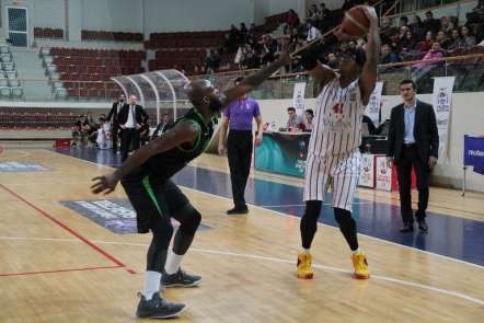Türkiye Basketbol Ligi: Semt77 Yalova Belediyespor: 90 - Manisa Büyükşehir Beled
