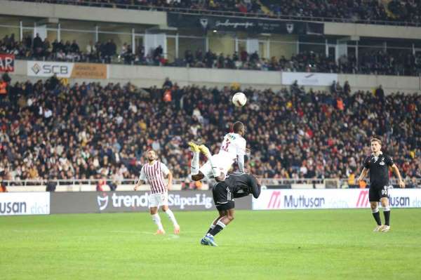 Trendyol Süper Lig: Hatayspor: 1 - Beşiktaş: 2