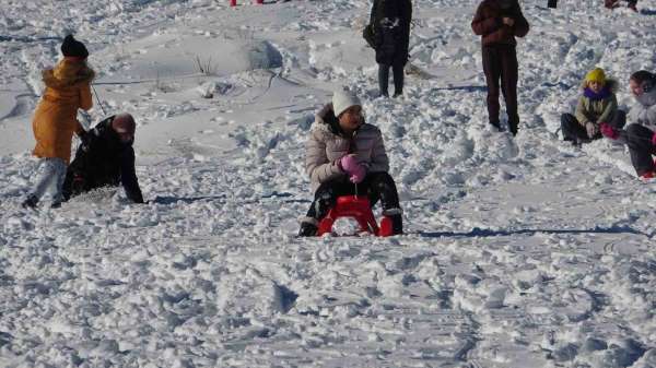 Uludağ'da günlük kayak maliyeti 5 bin lira