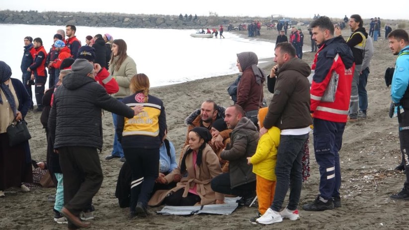 Karadeniz, Samsun'da kaybolan balıkçıları vermiyor