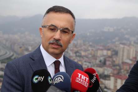 Rize Valisi Kemal Çeber: 'Rize için kentsel dönüşüm kaçınılmaz' 