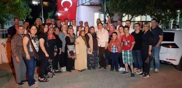 Şehit Mehmet Dinek ve ailesi Ramazan'da da unutulmadı 