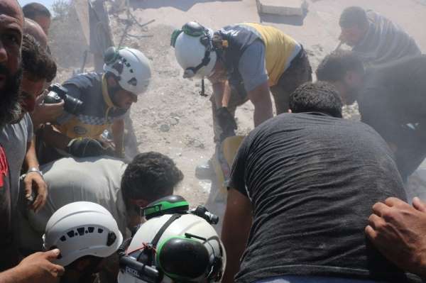 İdlib ve Halep'e hava saldırısı: 9 ölü, 17 yaralı 