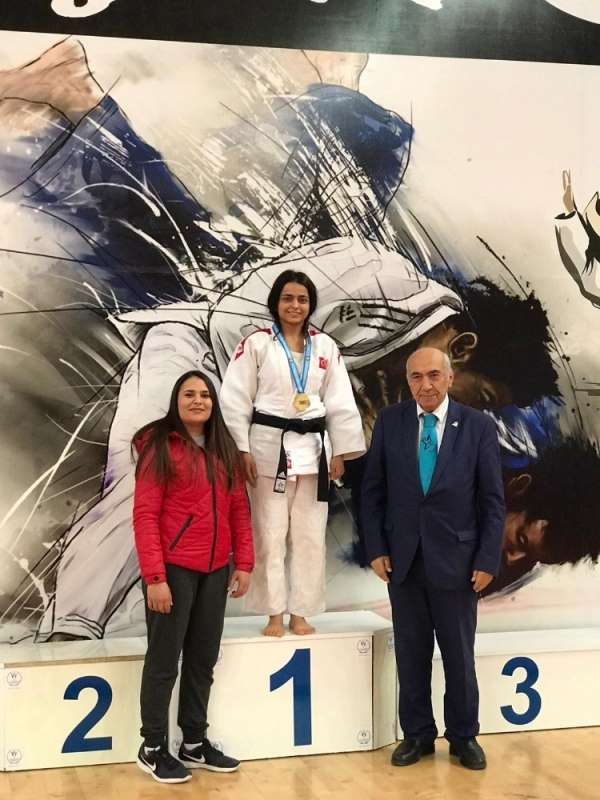 Judoda Türkiye şampiyonu Şahinbey'den 