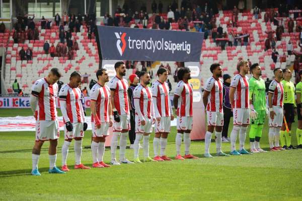 Sivasspor'un 8 maçlık galibiyet hasreti sona erdi