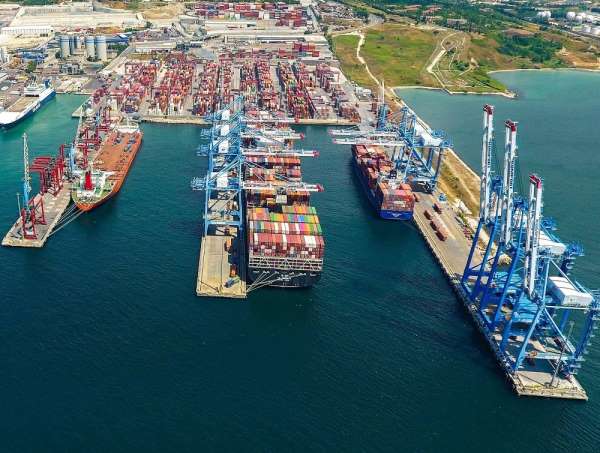 Kumport toplam konteyner iş hacmini yüzde 2 büyüttü 