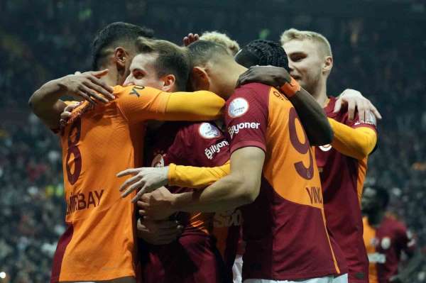 Galatasaray'da derbi öncesi sınırdakiler kart görmedi