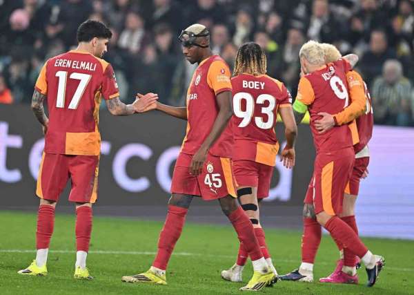 Galatasaray, UEFA Şampiyonlar Ligi'nde son 16 turuna yükseldi