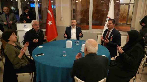 Karabük Üniversitesi'nde şehitler için iftar programı düzenlendi