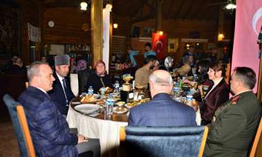 Ardahan'da şehit aileleri ve gazilere iftar
