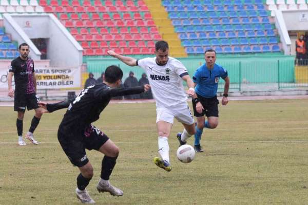Menemen FK'da Kemal Rüzgar, son 14 maçta 11 gol attı