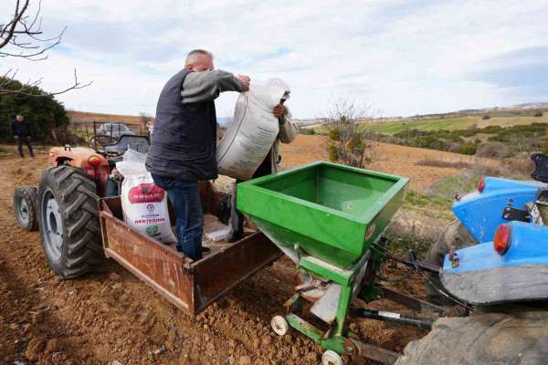 Denizli'de 542 çiftçiye 75 bin 100 kilogram gübre desteği sağladı