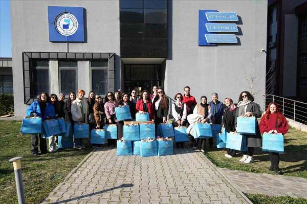 Üniversiteli gençler önce gönülleri sonra dizleri ısıttı