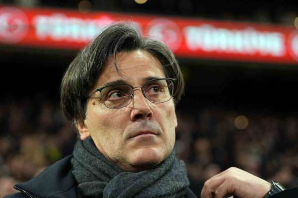 A Milli Futbol Takımı'nda 8 değişiklik