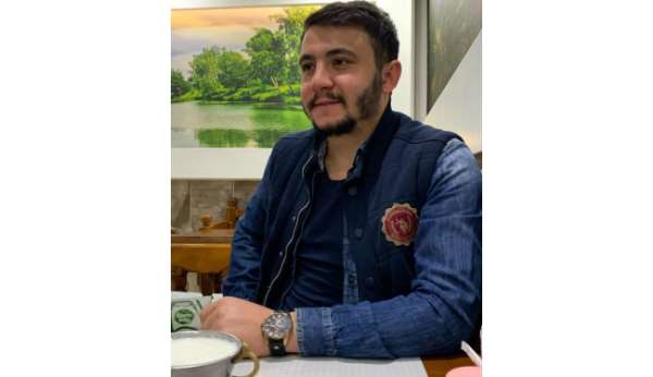 Sevgilisine ateş ederken araya giren arkadaşını başından vurdu, intihar etti