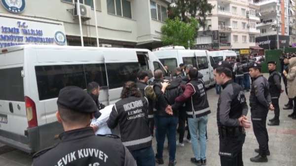 Kahvehaneye silahlı saldırı olayında 5 şüpheli adliyede - İzmir haber