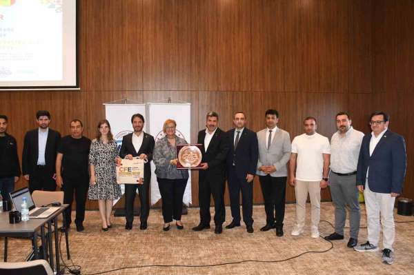 Türkiye'nin Senegal Büyükelçisi Nur Sağman'dan iş dünyasına çağrı