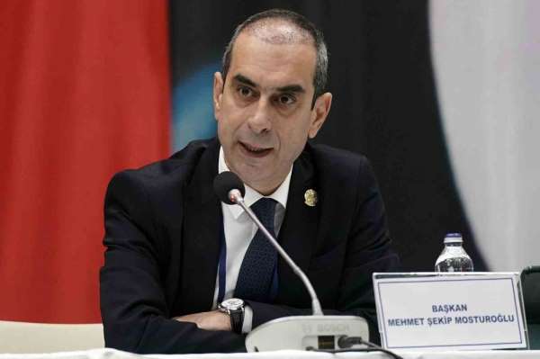 Şekip Mosturoğlu: 'Bizler sportif sonuçlardan bağımsız olarak Fenerbahçe'ye tutkuyla bağlıyız'