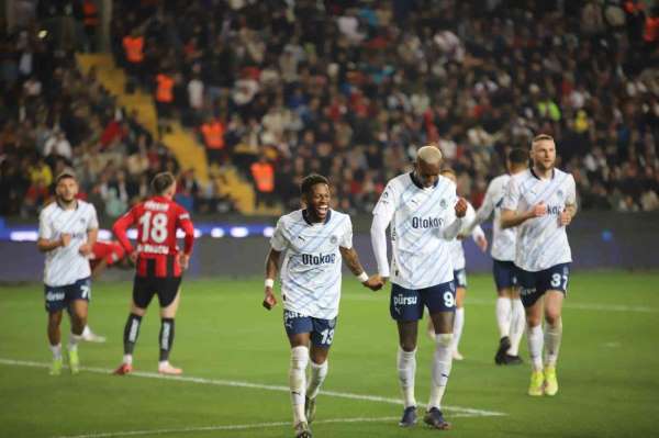 Trendyol Süper Lig: Gaziantep FK: 1 - Fenerbahçe: 3