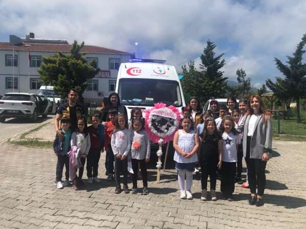 Türkeli'de 'Maskelerimiz Çiçek Açtı' projesi