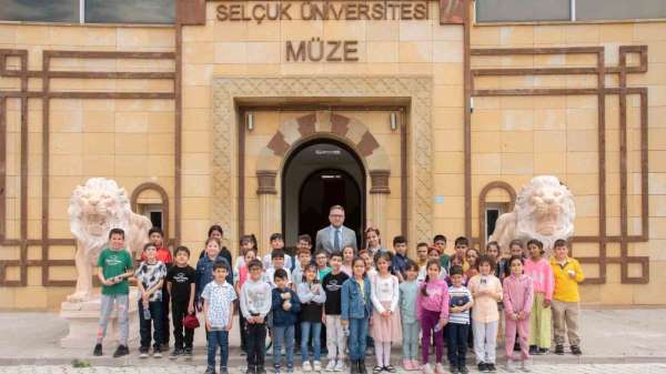 Öğrenciler, Selçuk Üniversitesi Müzesini gezdi - Konya haber