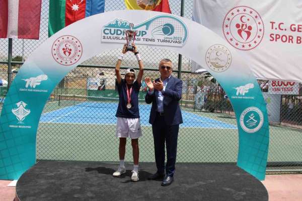 Şırnak'ta düzenlenen 2 Uluslararası Cudi Cup Tenis Turnuvası sona erdi - Şırnak haber