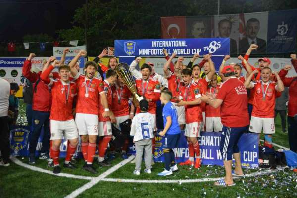 Uluslararası Mini Futbol Dünya Şampiyonası'nda şampiyon Rusya - Kocaeli haber
