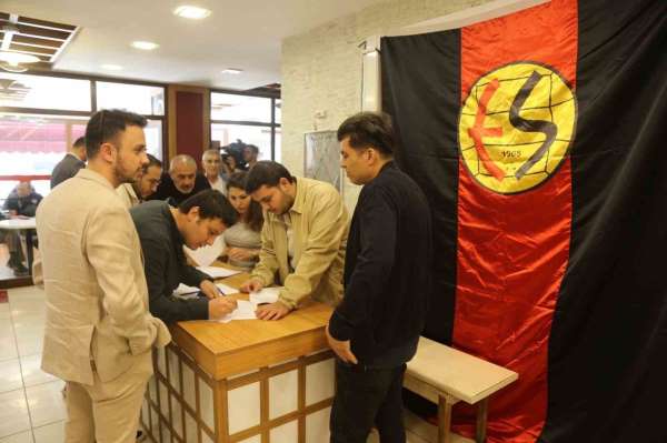 Eskişehirspor'un seçimli genel kurulu 2 Haziran'a ertelendi