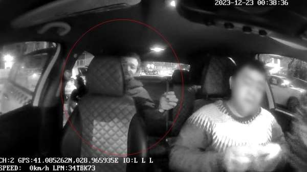 İstanbul'da üniversiteli genç kızın bıçaklandığı olayın görüntüleri ortaya çıktı: 'Görürseniz mutlaka ihbar ed