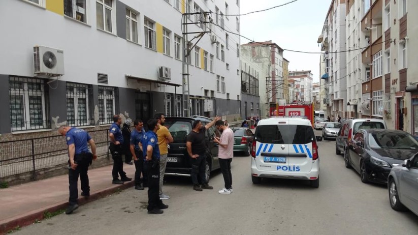 Samsun'da yangın paniği: Babasına kızıp evi ateşe verdi