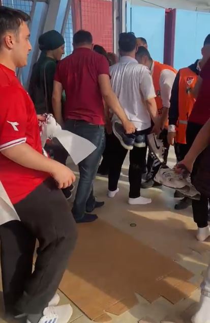 Samsunspor Taraftarına Arama İşkencesi