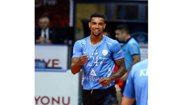 Kübalı pasör çaprazı Gebze Belediyespor'da