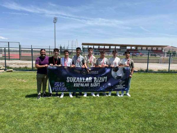 'Sokaklar Bizim' futbol müsabakaları tamamlandı
