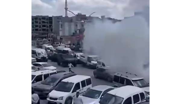 Cizre'de bayram arefesinde akrabalar arası taşlı, sopalı ve bıçaklı kavga: 8 yaralı, 17 gözaltı