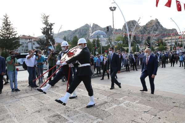 Bakan Karaismailoğlu, Atatürk'ün Tokat'a gelişinin 101. yılı törenine katıldı 