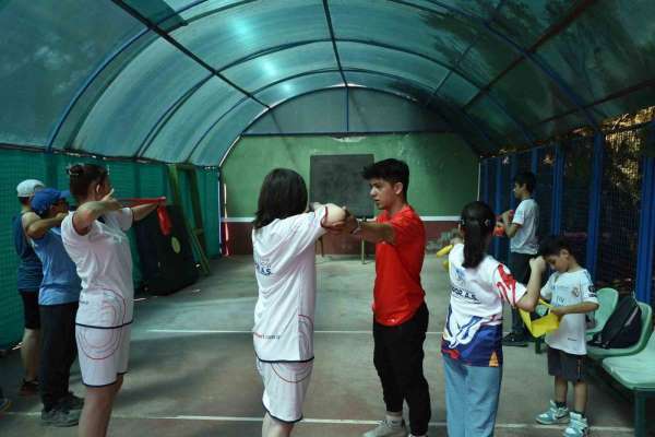 Büyükşehir Spor A.Ş.'de yaz spor okulları heyecanı başladı