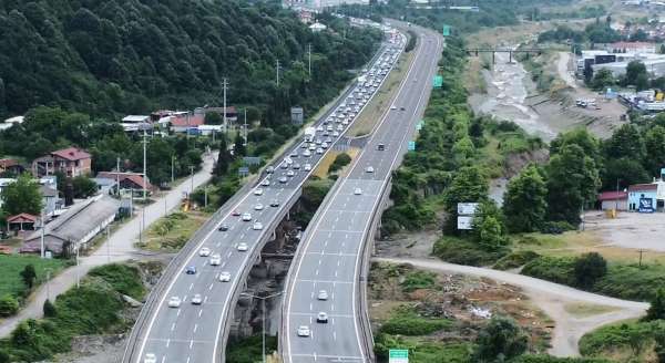 Düzce'de trafiğe kayıtlı araç sayısı 140 bini geçti