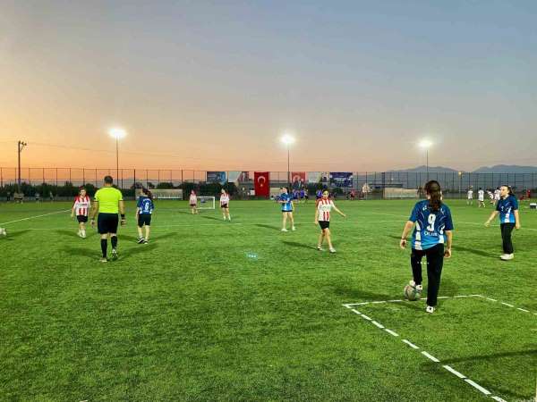 Koçarlı'da futbol turnuvası başladı