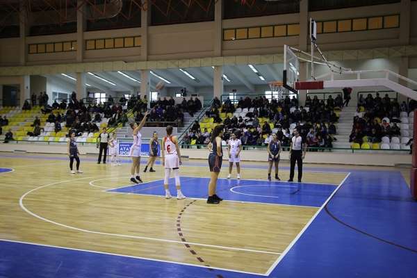 Burhaniye'de hedef şampiyonluk