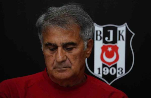 Şenol Güneş: 'Beşiktaş, yönetimi, futbolcuları ve taraftarı ile birlikte büyük bir ailedir'