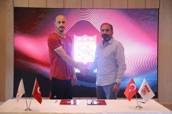 Sivasspor, kaleci Erhan Erentürk'ü kadrosuna kattı