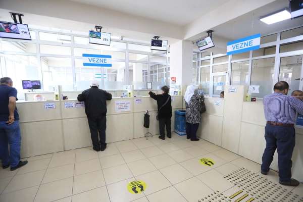 Vergi ve ceza ödemeleri için Pamukkale'de vezneler hafta sonu açık