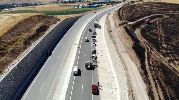 Anız dumanı zincirleme kazaya neden oldu: 7 araç birbirine girdi