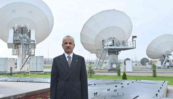 Bakan Uraloğlu: 'Katar ile kurduğumuz stratejik ortaklık sayesinde Türksat filomuza yeni nesil bir uydu kazand