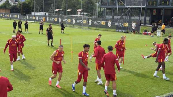 Galatasaray, yeni sezon hazırlıklarını sürdürüyor