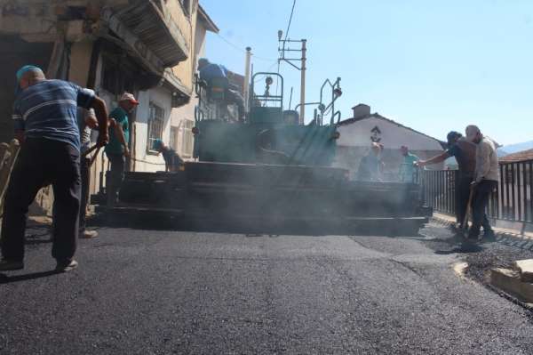 Turhal'da asfalt çalışmalarına hız verildi - Tokat haber