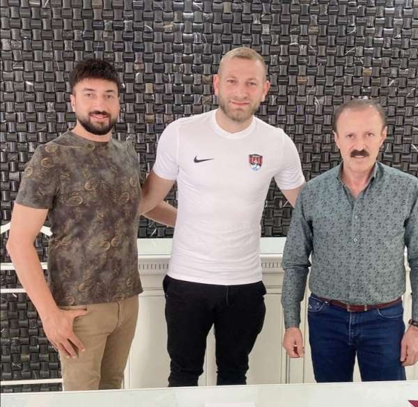 Van Spor FK'den 2 transfer daha 